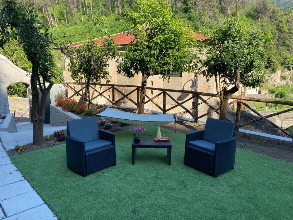 Holiday House Ruocco Maiori Bagian luar foto