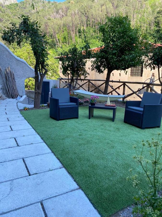 Holiday House Ruocco Maiori Bagian luar foto