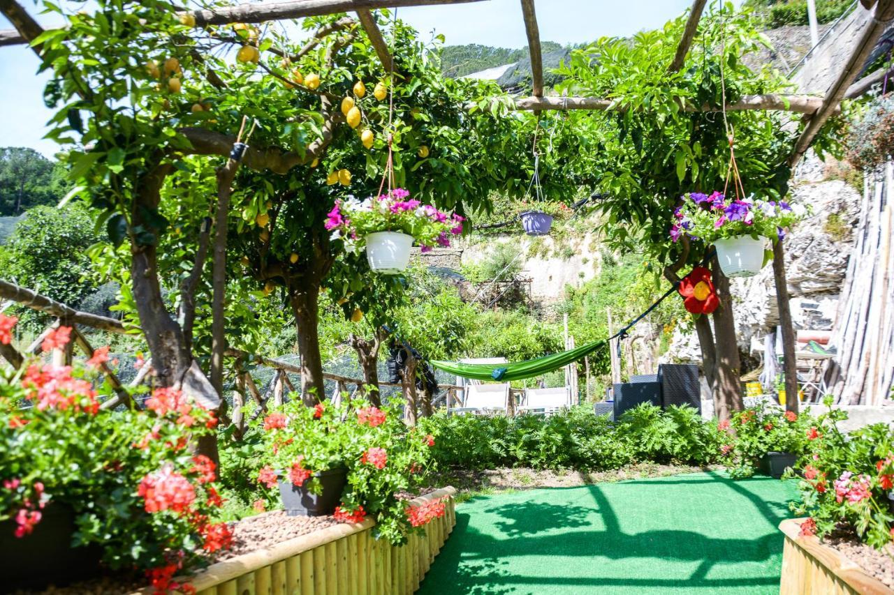 Holiday House Ruocco Maiori Bagian luar foto