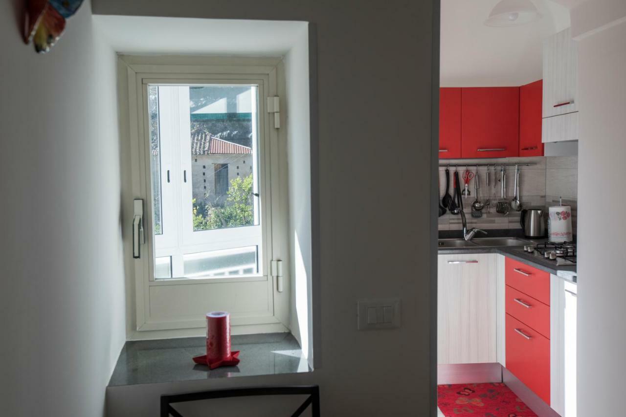 Holiday House Ruocco Maiori Bagian luar foto